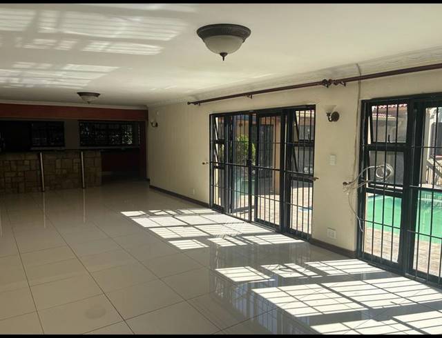4 BEDROOM PROPERTY TO RENT IN WATERKLOOF